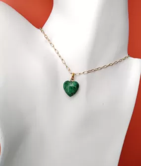 Mositsit Jade Heart Single Stone Pendant