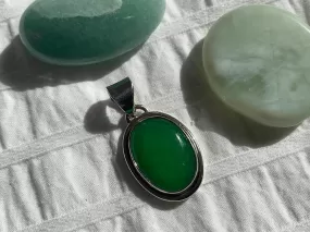 Nephrite Jade Brea Pendant - Small Oval