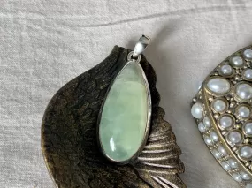 Prehnite Ariel Pendant - Skinny Teardrop